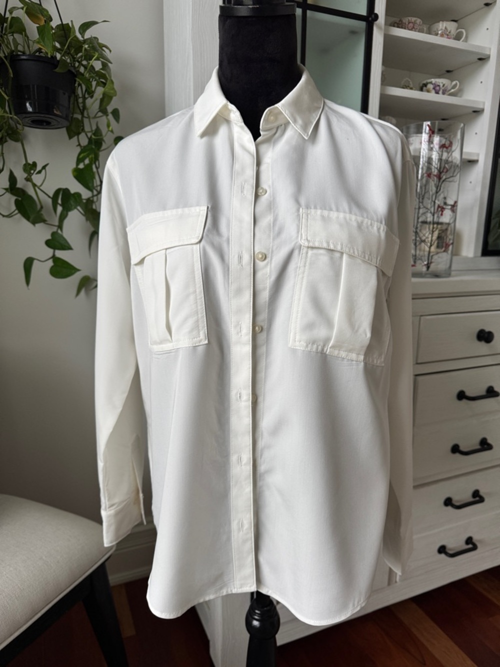 Long sleeve cream blouse